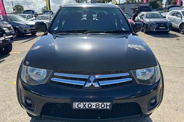 2015 Mitsubishi Triton GLX MN 4X4