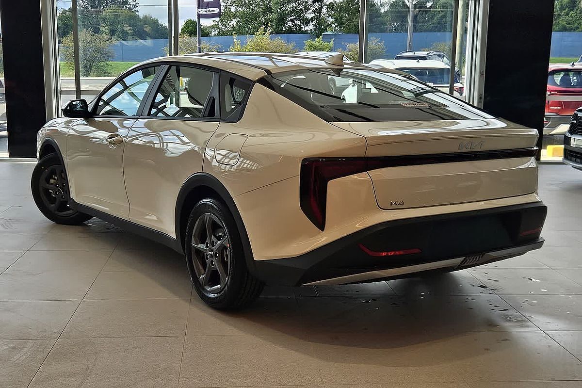 2024 Kia K4 S CL4m