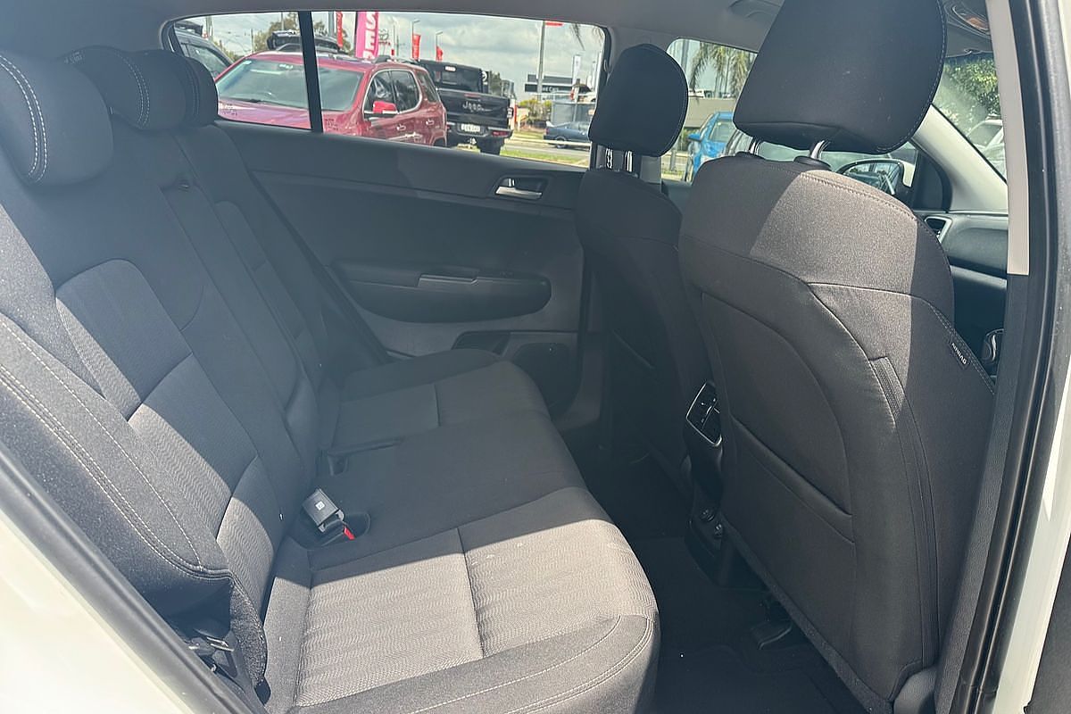 2020 Kia Sportage S QL