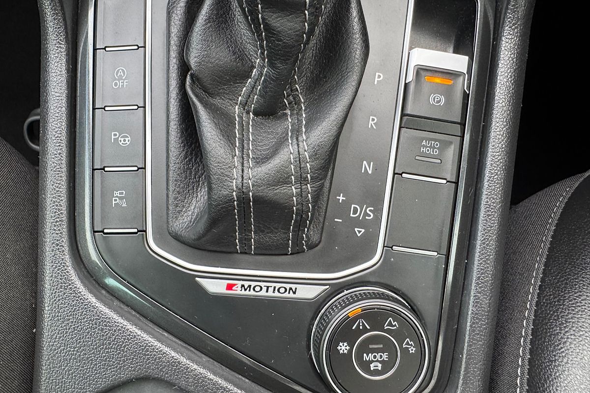 2017 Volkswagen Tiguan 140TDI Highline 5N