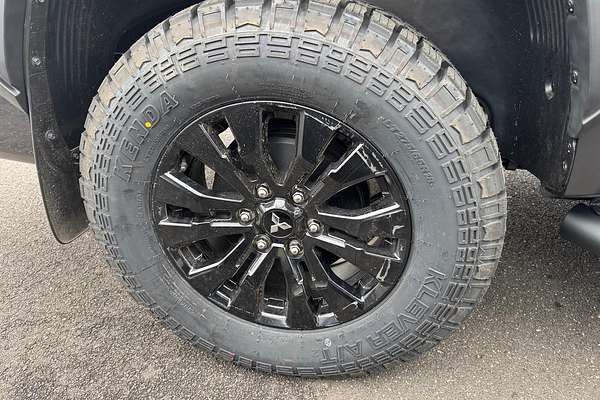2024 Mitsubishi Triton GLX-R MV 4X4