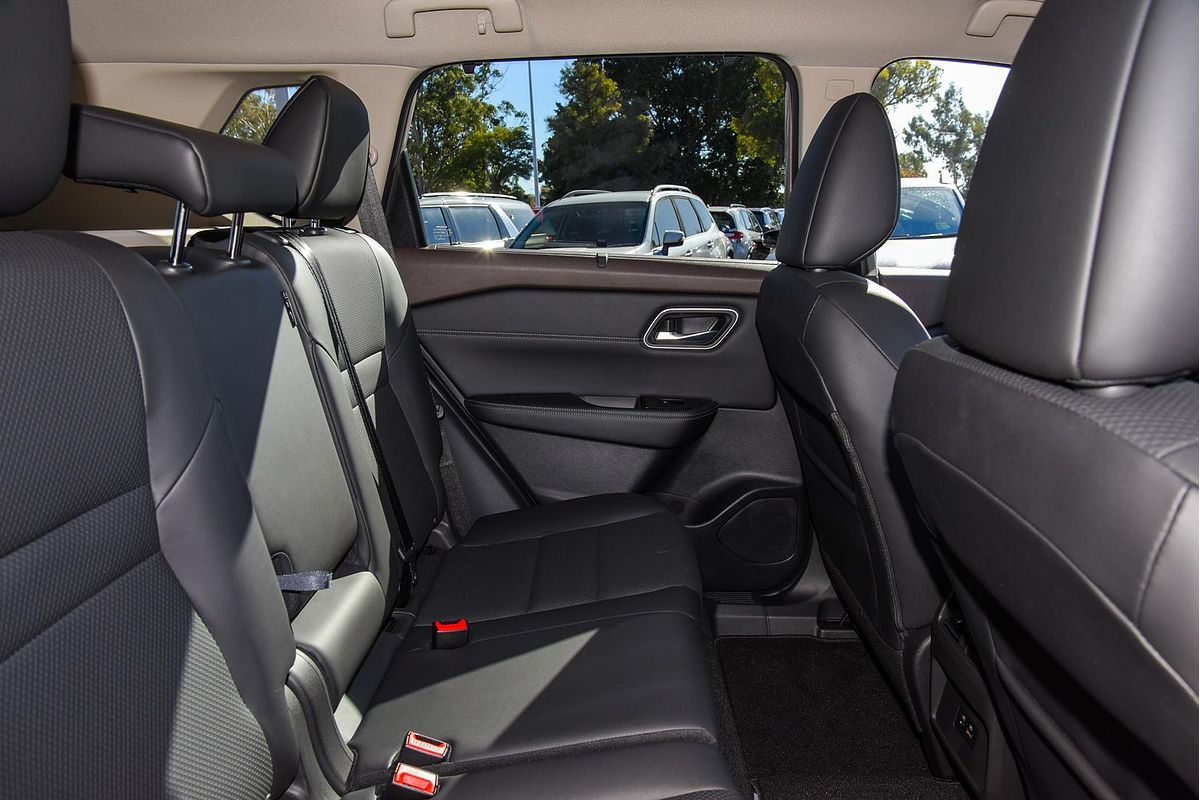 2024 Nissan X-TRAIL N-TREK T33