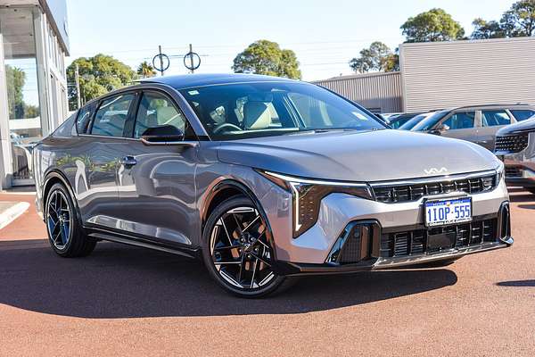 2024 Kia K4 GT-Line CL4m