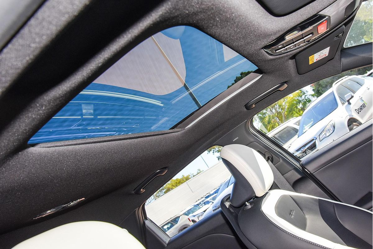 2024 Kia K4 GT-Line CL4m