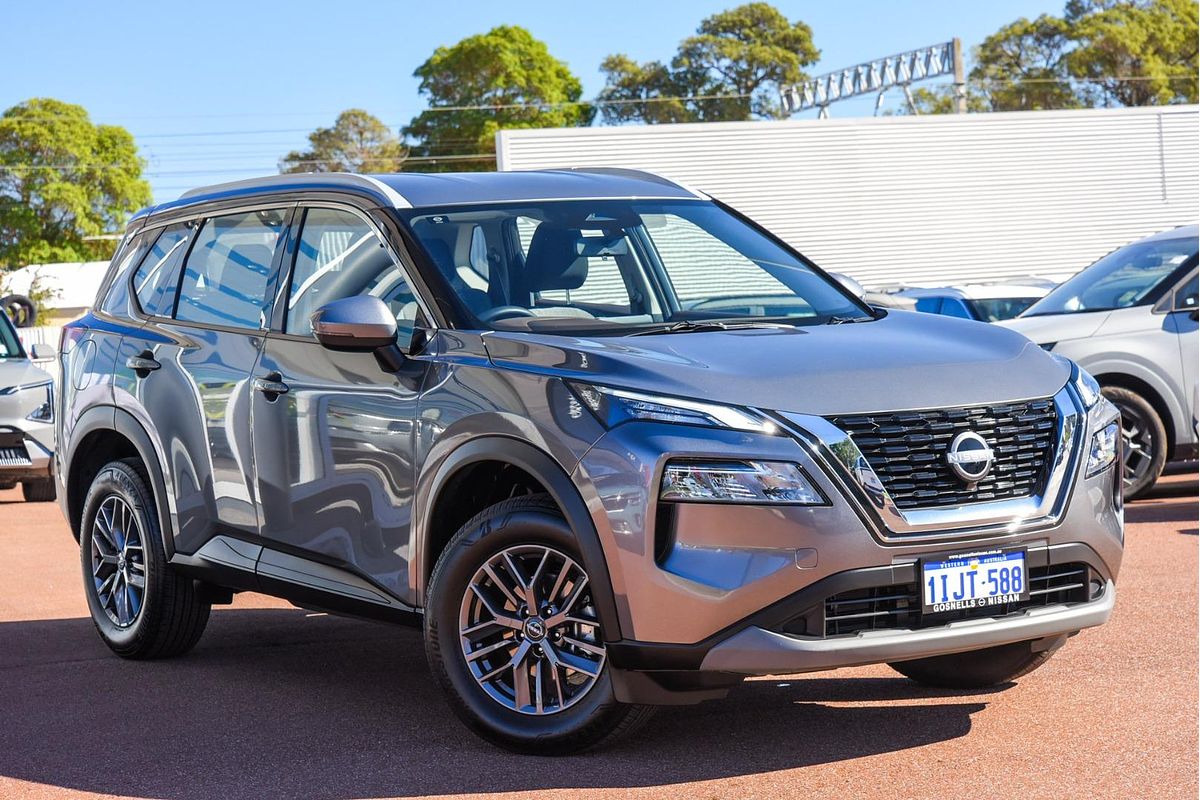 2024 Nissan X-TRAIL ST T33