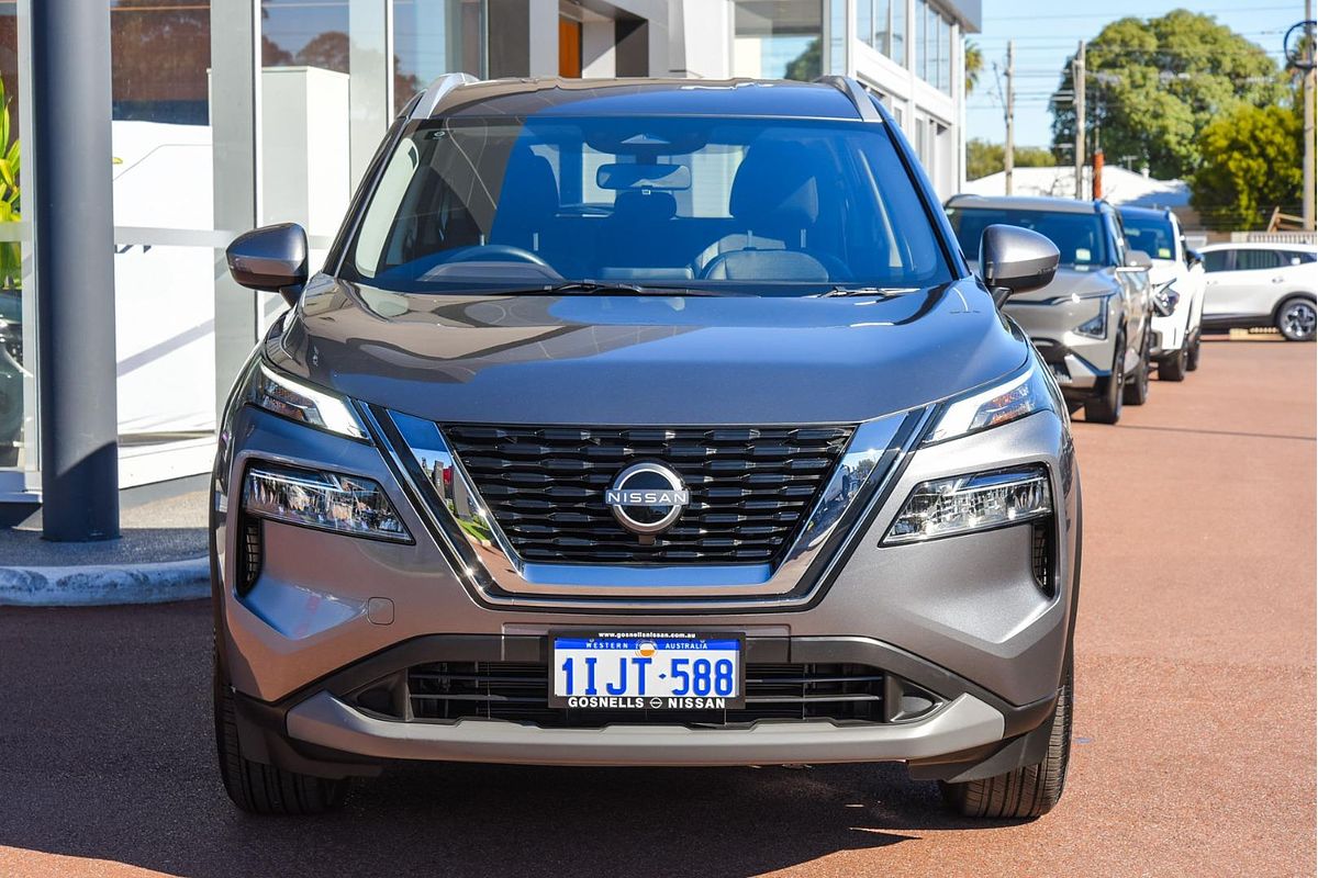 2024 Nissan X-TRAIL ST T33