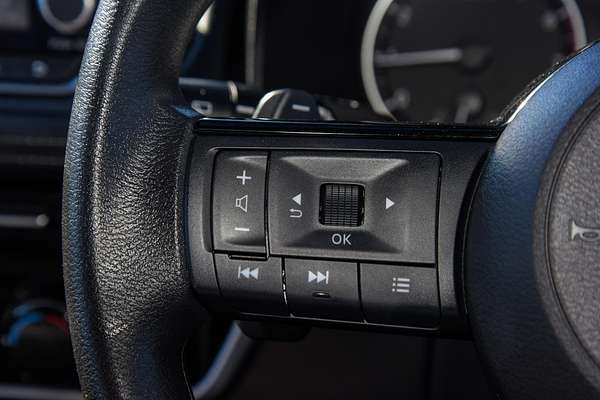 2024 Nissan X-TRAIL ST T33