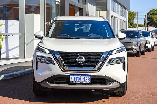2024 Nissan X-TRAIL ST T33