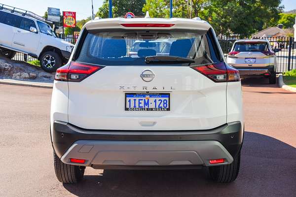 2024 Nissan X-TRAIL ST T33