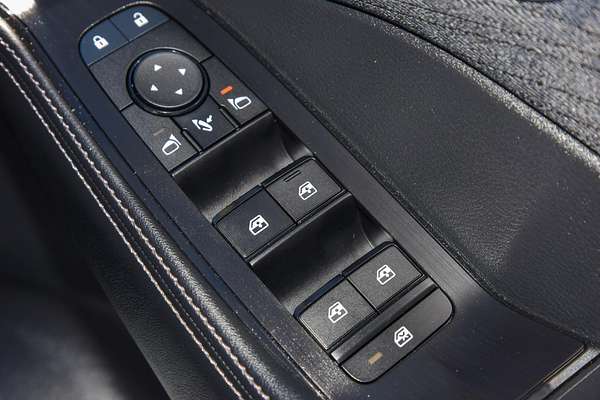 2024 Nissan X-TRAIL ST T33