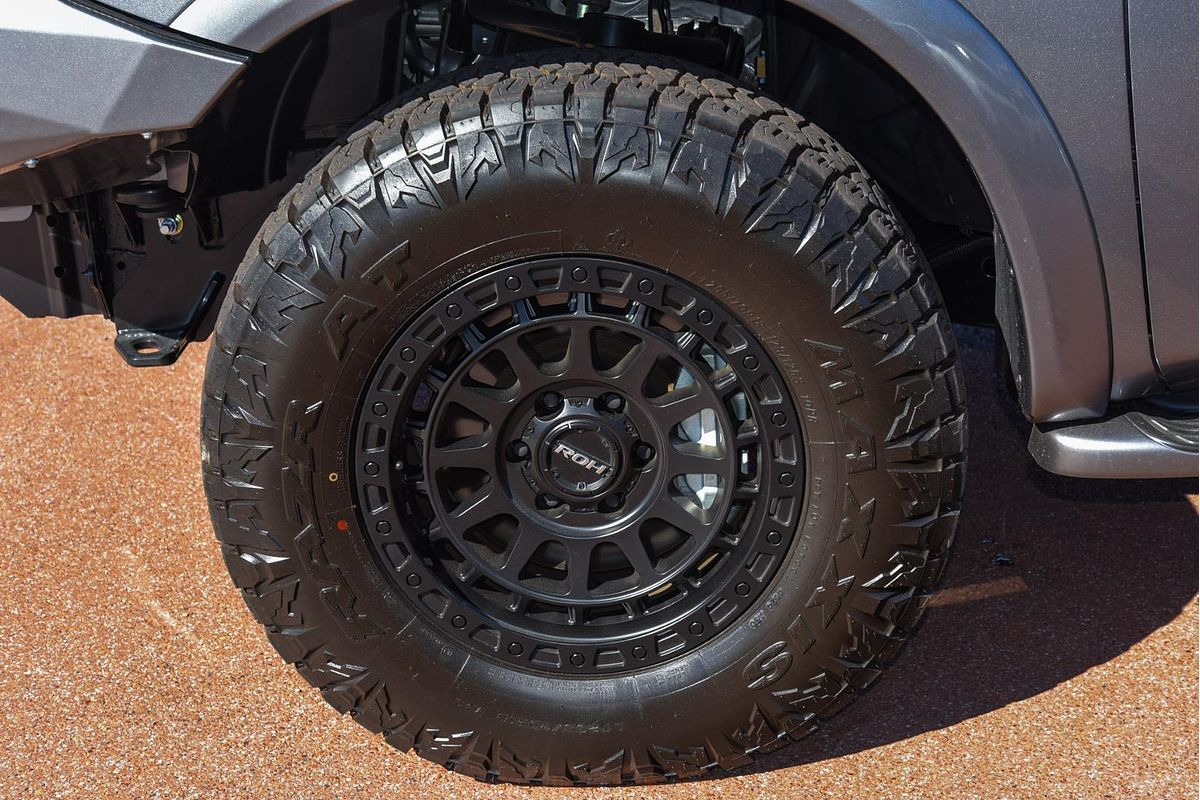 2024 Nissan Patrol Ti-L Y62
