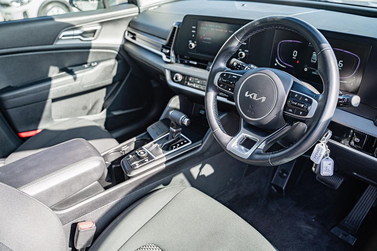 2023 Kia Sportage S NQ5