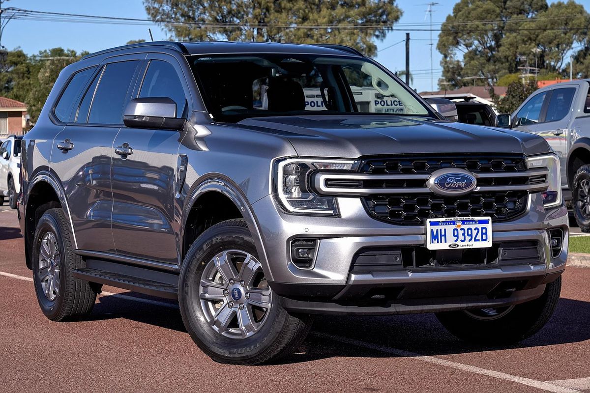 2022 Ford Everest Ambiente
