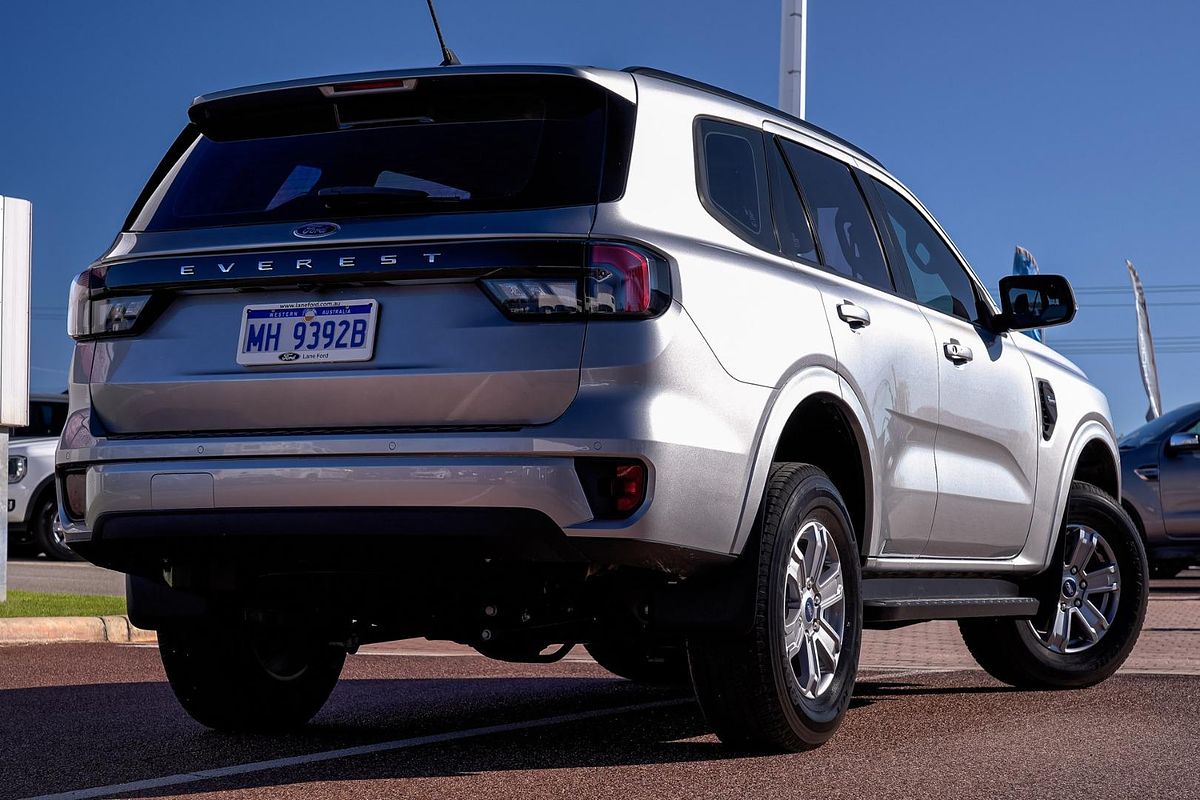 2022 Ford Everest Ambiente