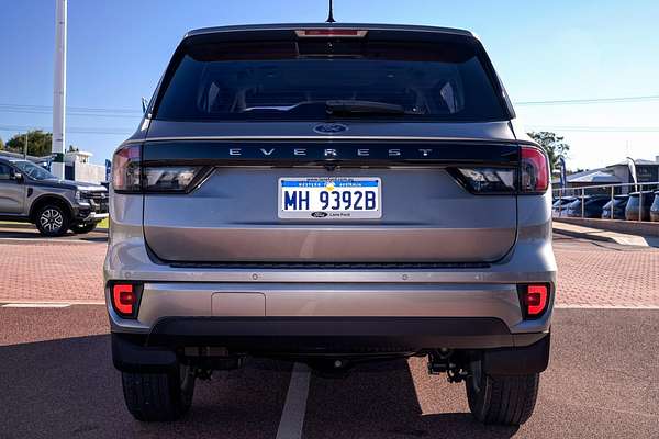 2022 Ford Everest Ambiente