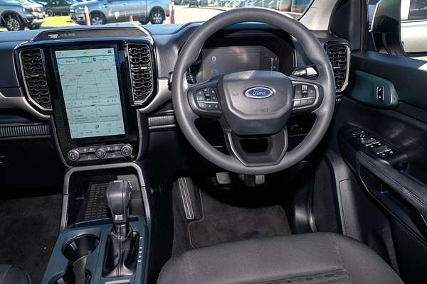 2022 Ford Everest Ambiente