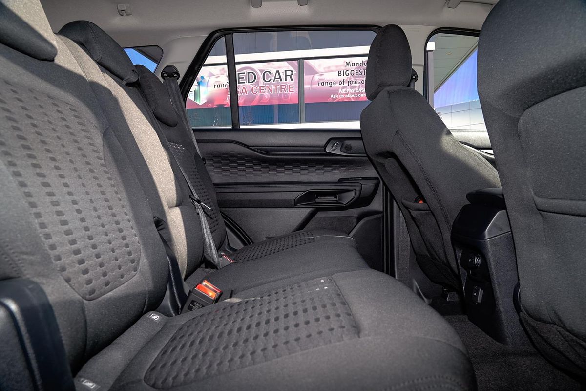2022 Ford Everest Ambiente