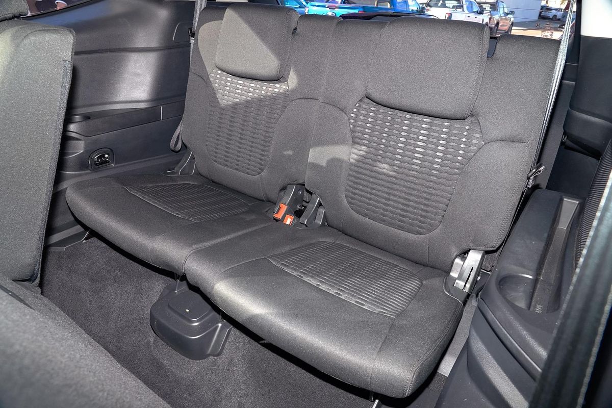 2022 Ford Everest Ambiente