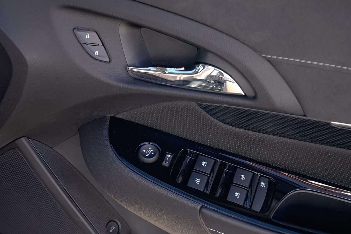 2016 Holden Commodore SS V VF Series II