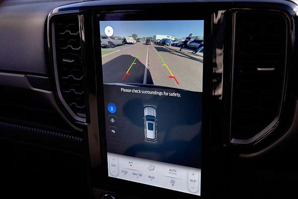 2022 Ford Everest Ambiente