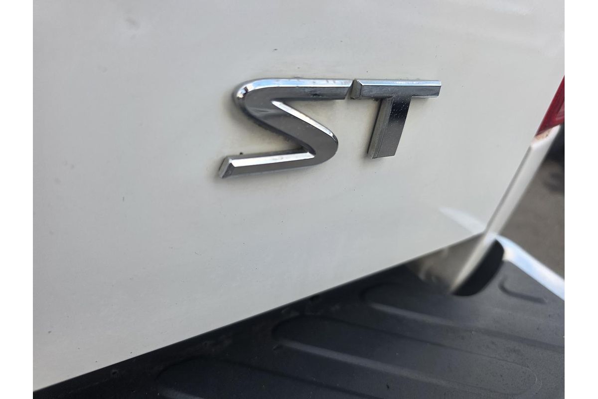 2010 Nissan Navara ST D40 4X4