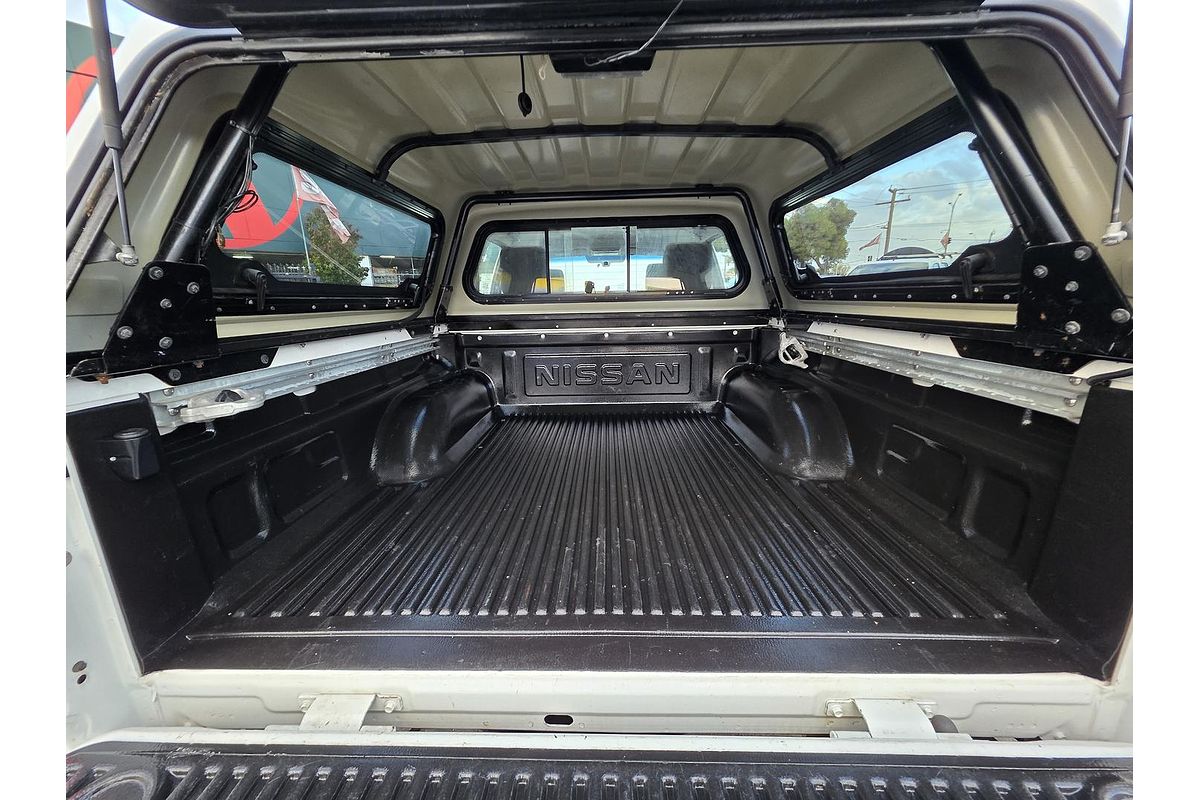 2010 Nissan Navara ST D40 4X4