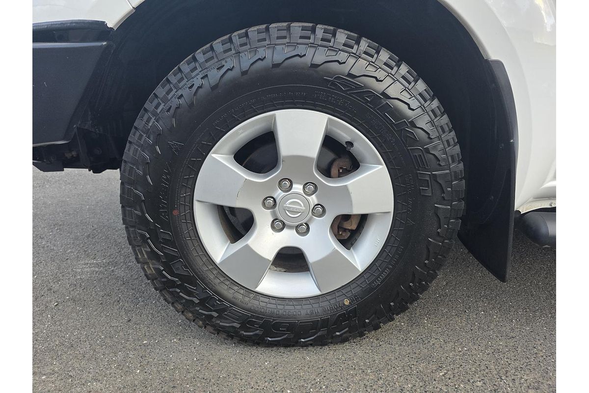 2010 Nissan Navara ST D40 4X4