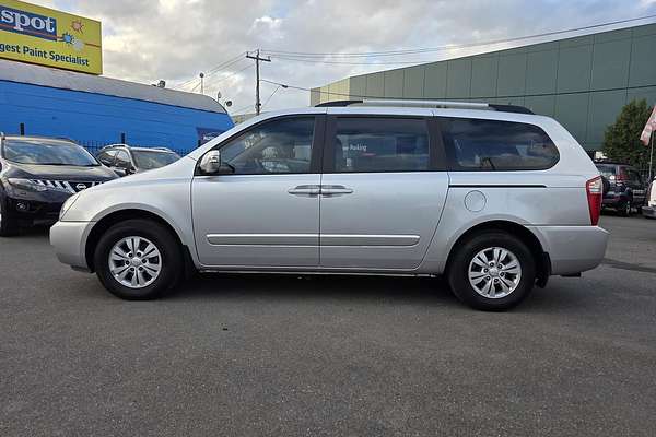 2013 Kia Grand Carnival Si VQ