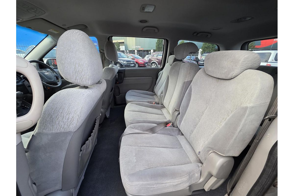 2013 Kia Grand Carnival Si VQ