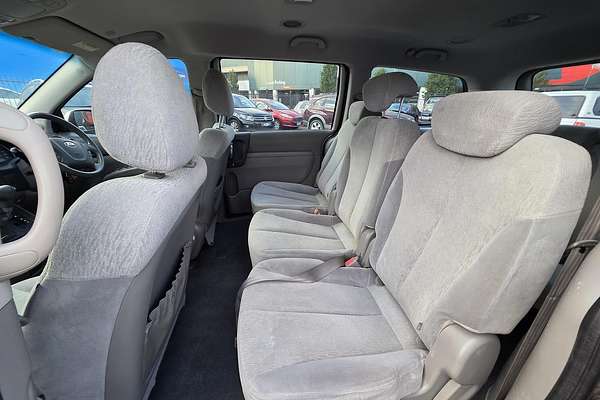 2013 Kia Grand Carnival Si VQ