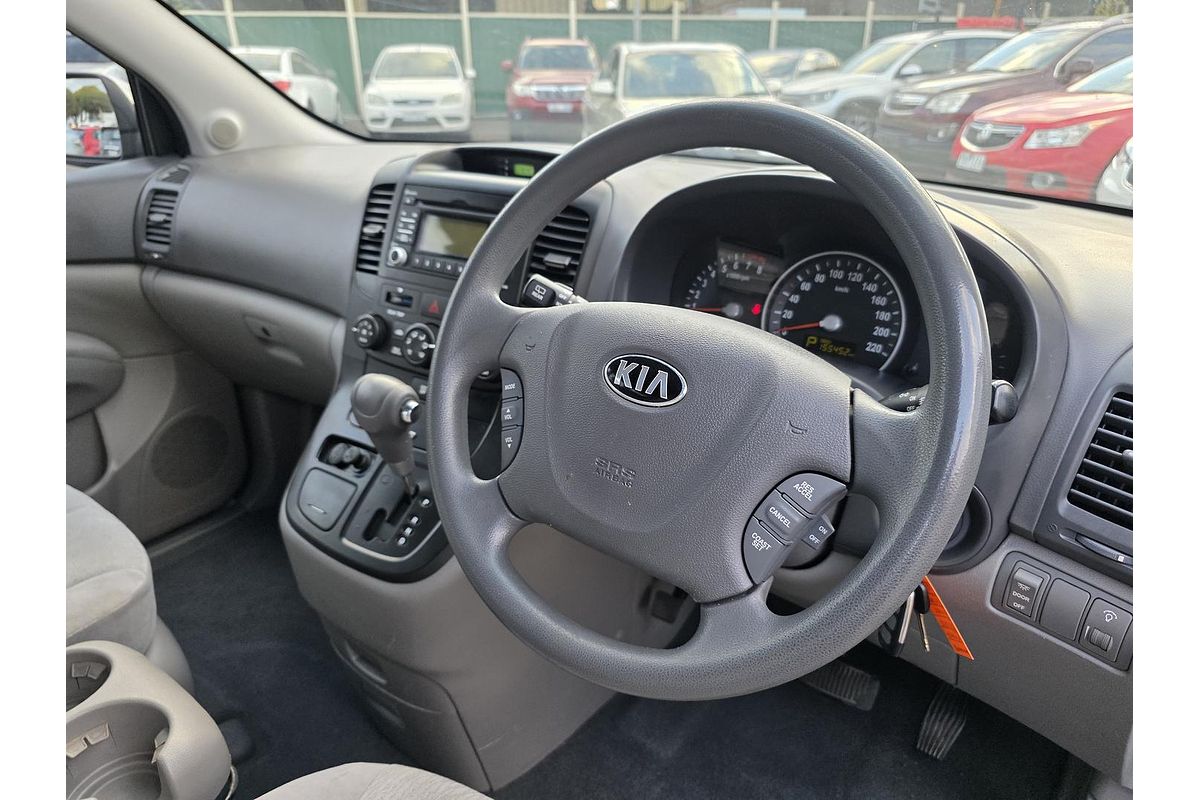 2013 Kia Grand Carnival Si VQ