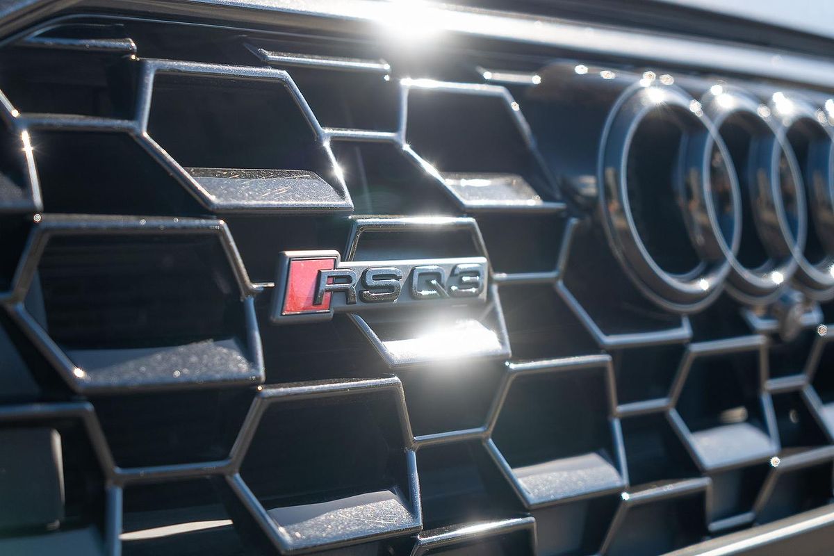 2020 Audi RS Q3 F3