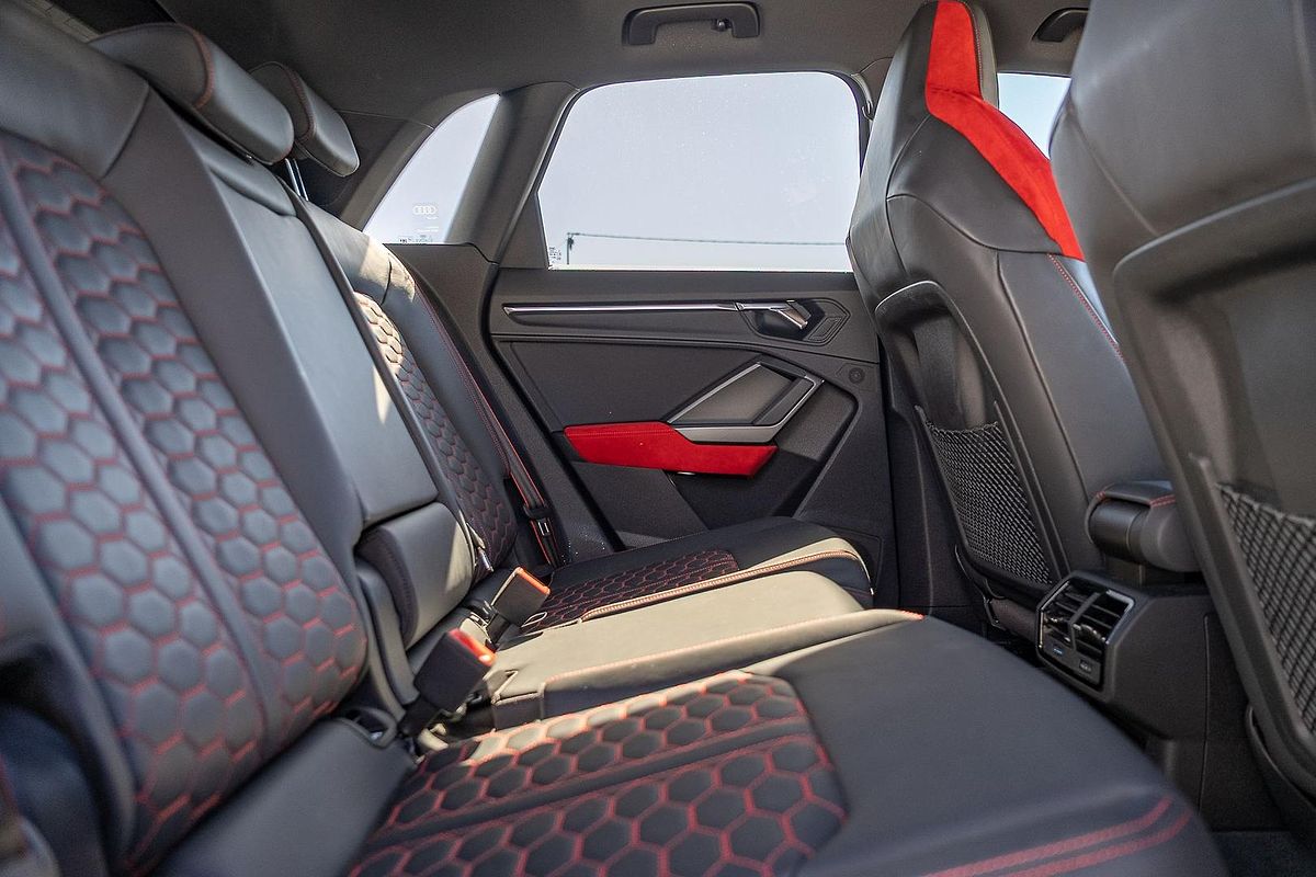 2020 Audi RS Q3 F3