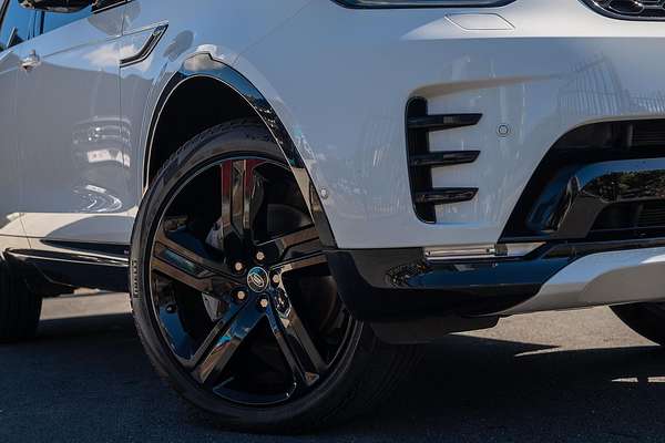 2020 Land Rover Discovery D300 R-Dynamic SE Series 5