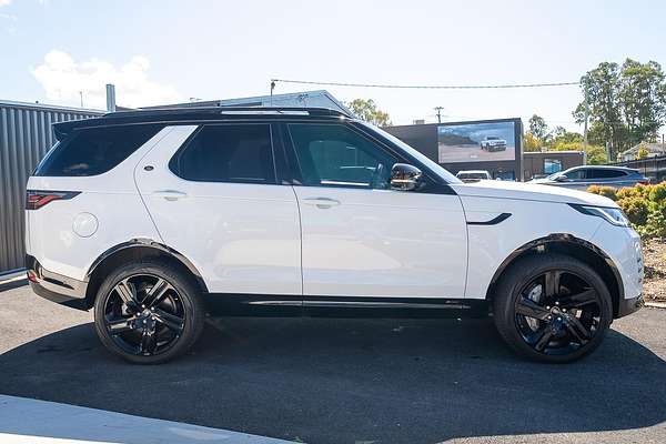 2020 Land Rover Discovery D300 R-Dynamic SE Series 5