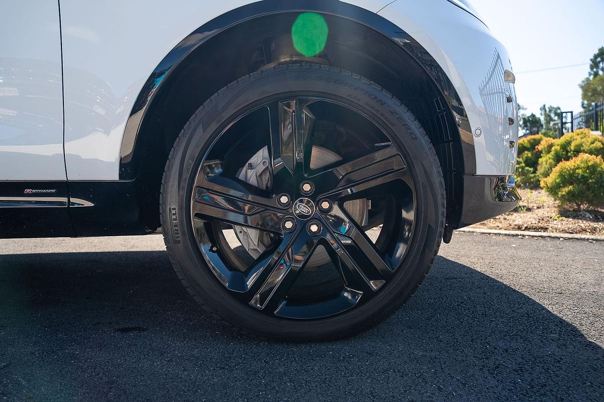2020 Land Rover Discovery D300 R-Dynamic SE Series 5