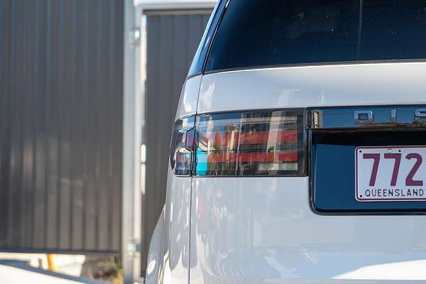 2020 Land Rover Discovery D300 R-Dynamic SE Series 5