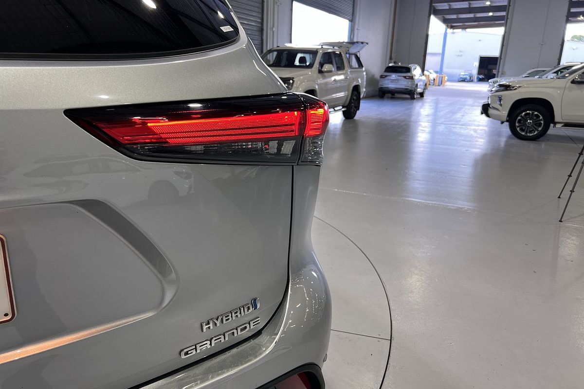 2021 Toyota Kluger Grande AXUH78R