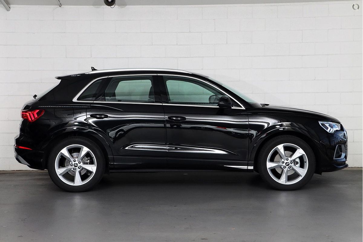 2024 Audi Q3 35 TFSI F3