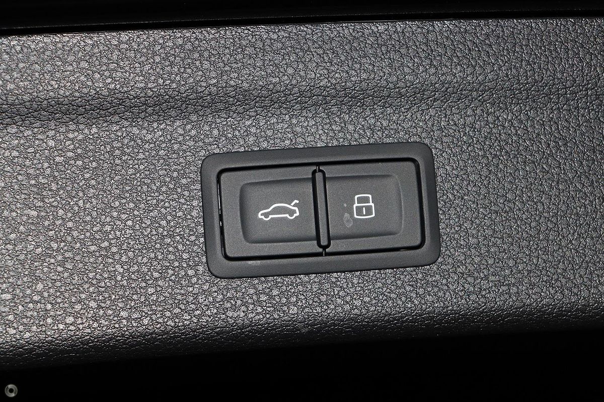 2024 Audi Q3 35 TFSI F3