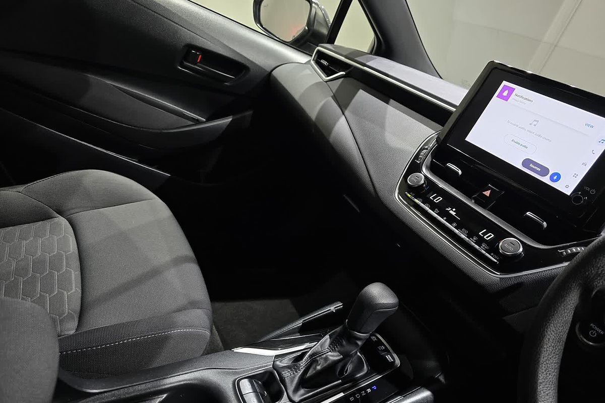 2022 Toyota Corolla Ascent Sport Hybrid ZWE219R
