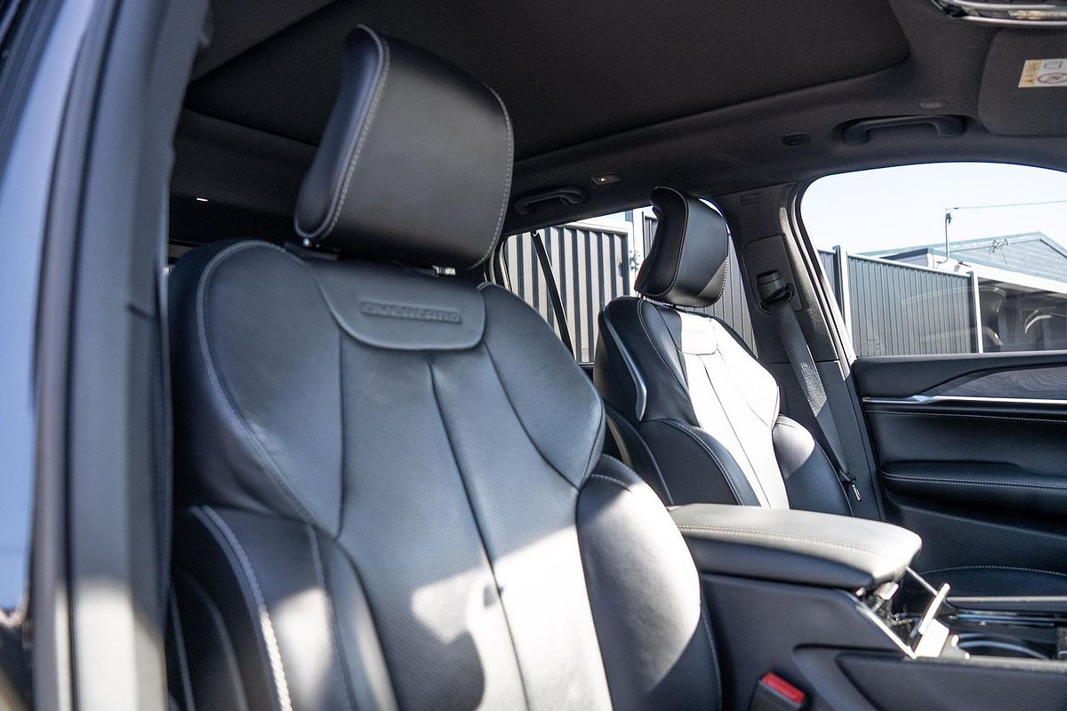 2023 Jeep Grand Cherokee Overland WL
