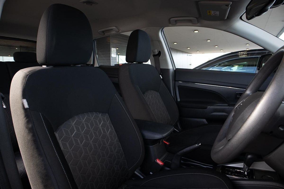2023 Mitsubishi ASX ES XD