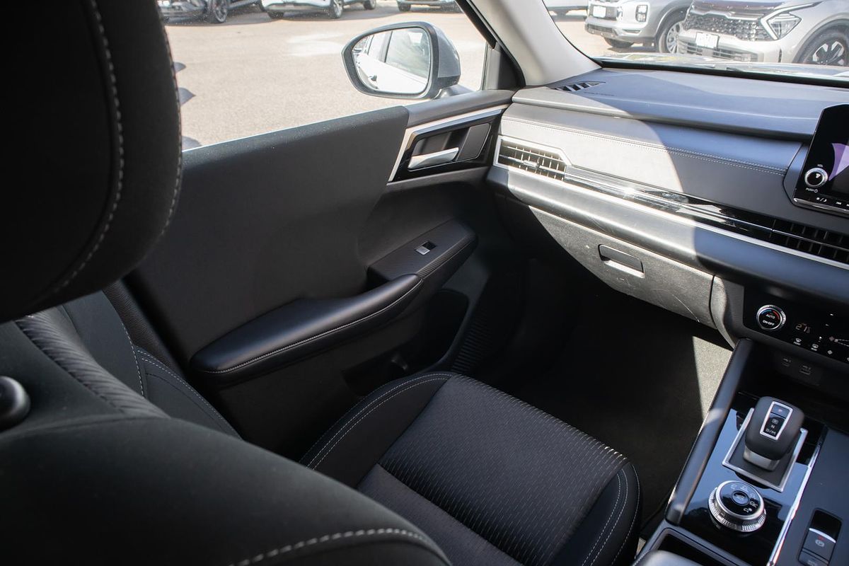 2023 Mitsubishi Outlander ES ZM
