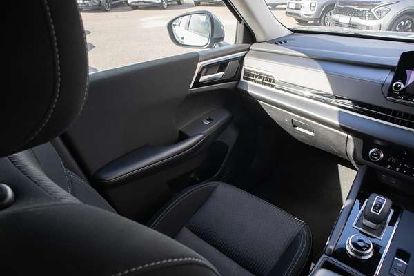 2023 Mitsubishi Outlander ES ZM