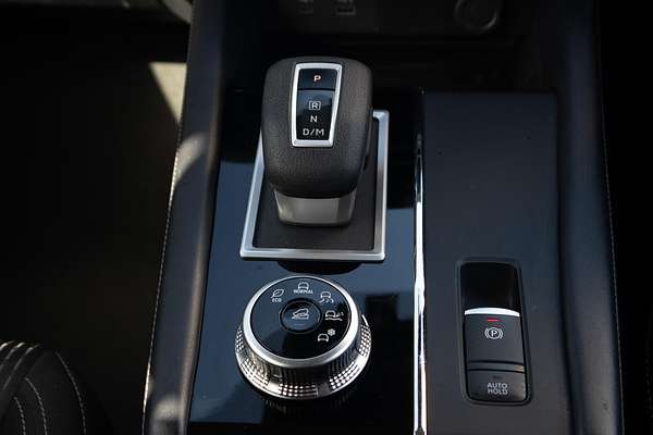 2023 Mitsubishi Outlander ES ZM