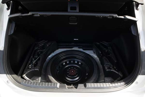 2019 Toyota Corolla Ascent Sport Hybrid ZWE211R