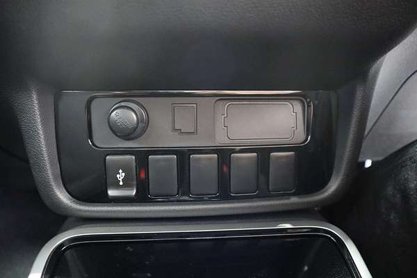 2018 Mitsubishi Outlander ES ADAS ZL
