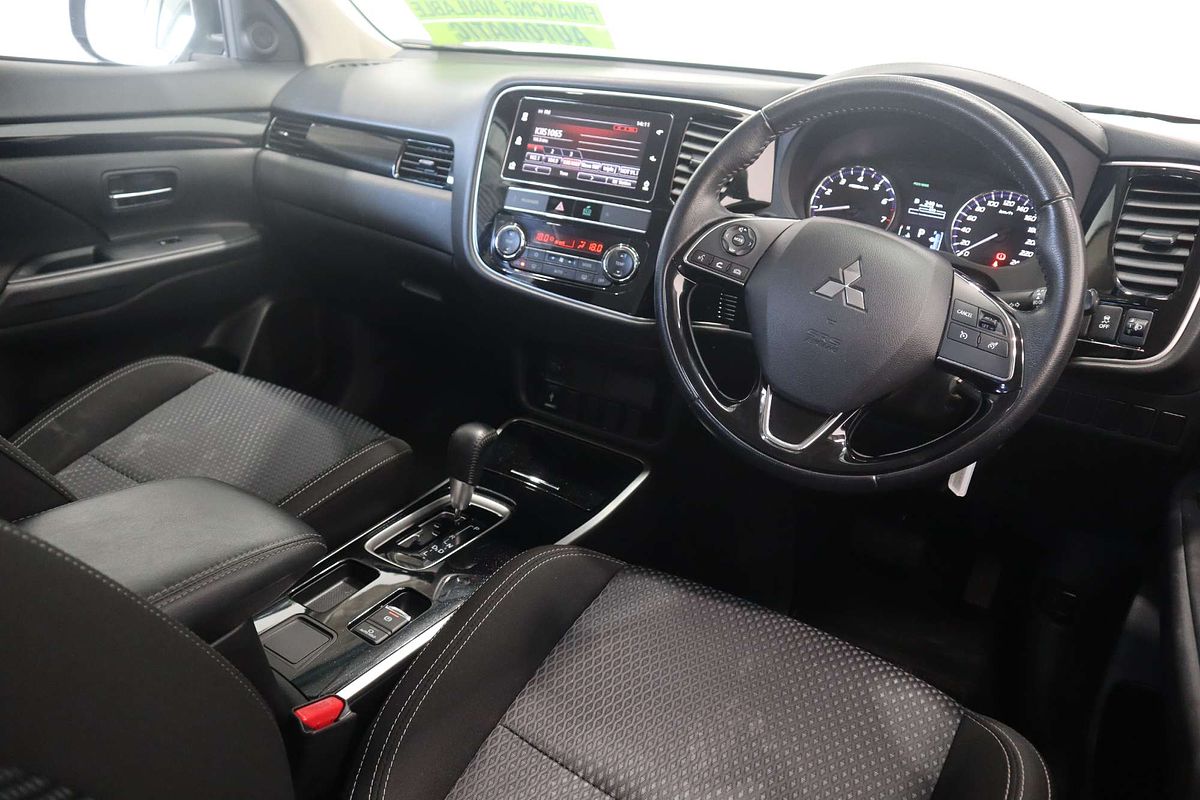 2018 Mitsubishi Outlander ES ADAS ZL