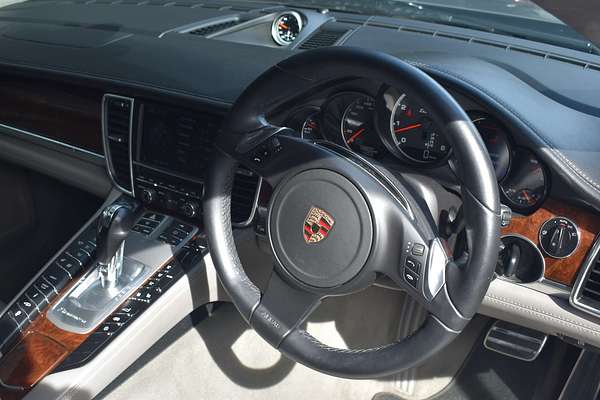 2011 Porsche Panamera Turbo 970
